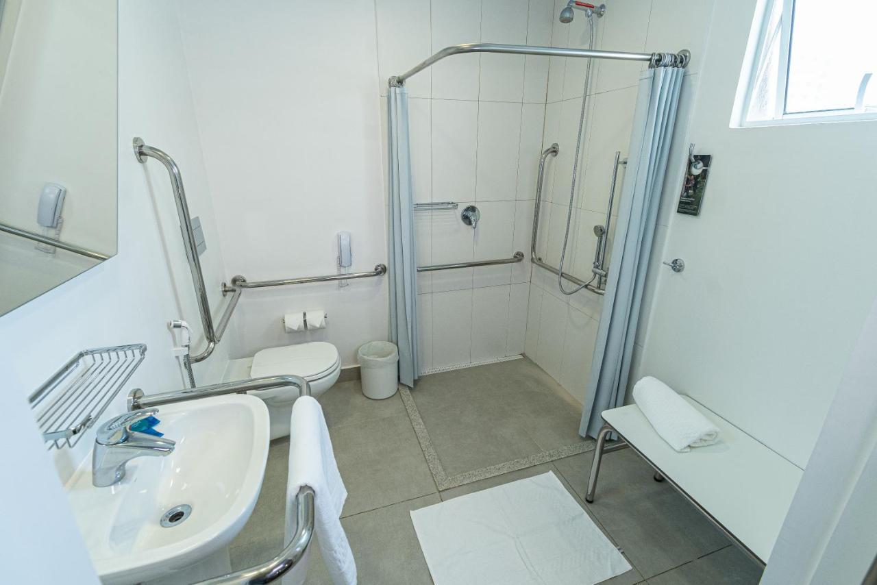 Ibis Budget Fortaleza Praia De Iracema Luaran gambar