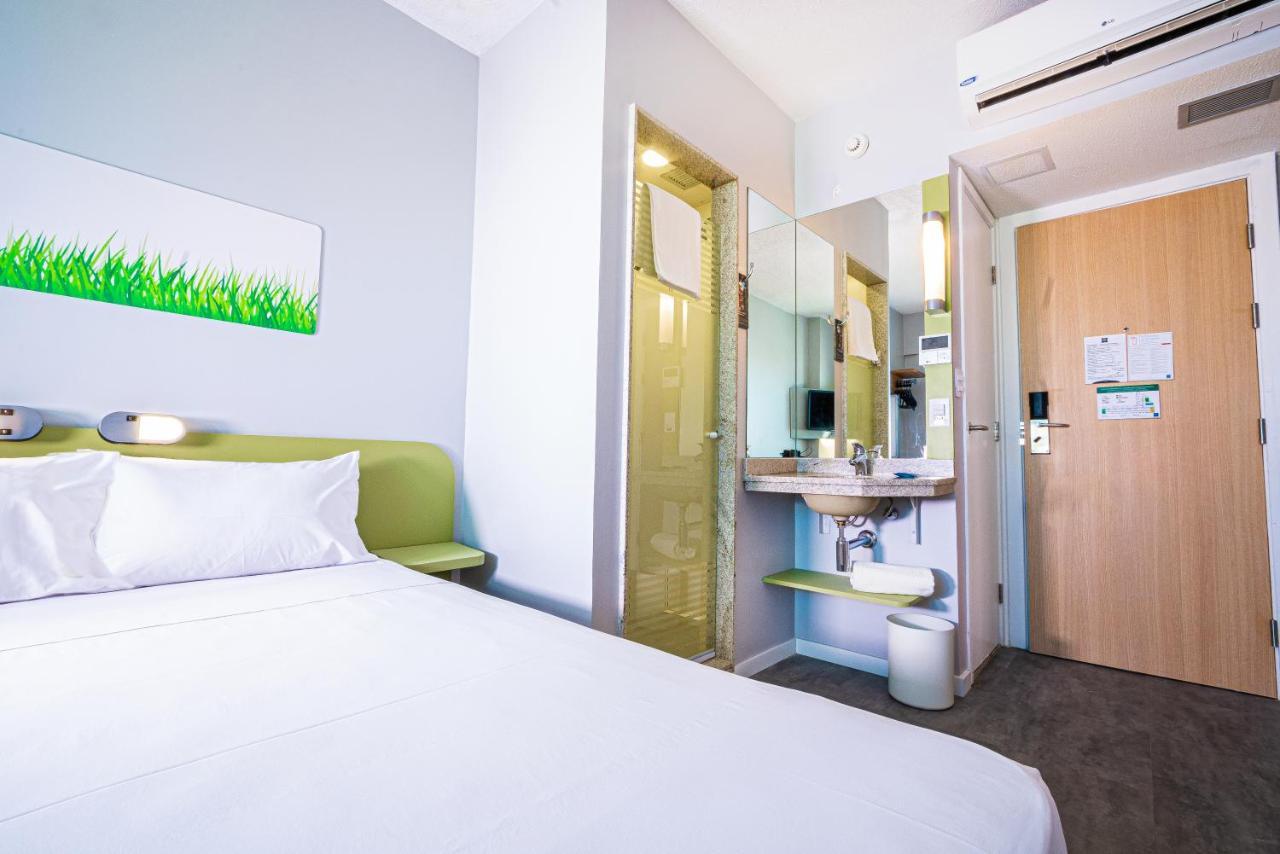 Ibis Budget Fortaleza Praia De Iracema Luaran gambar