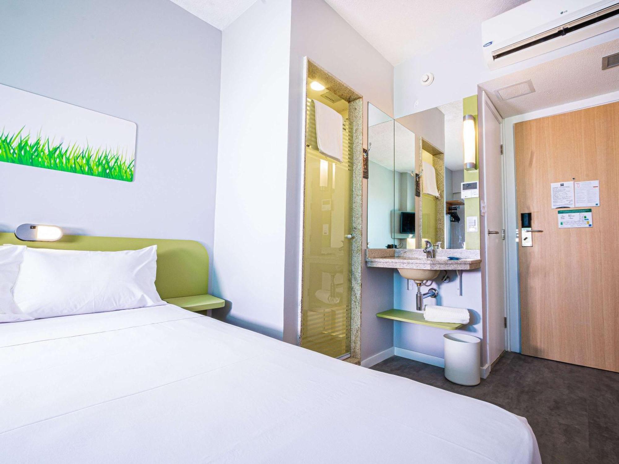Ibis Budget Fortaleza Praia De Iracema Luaran gambar